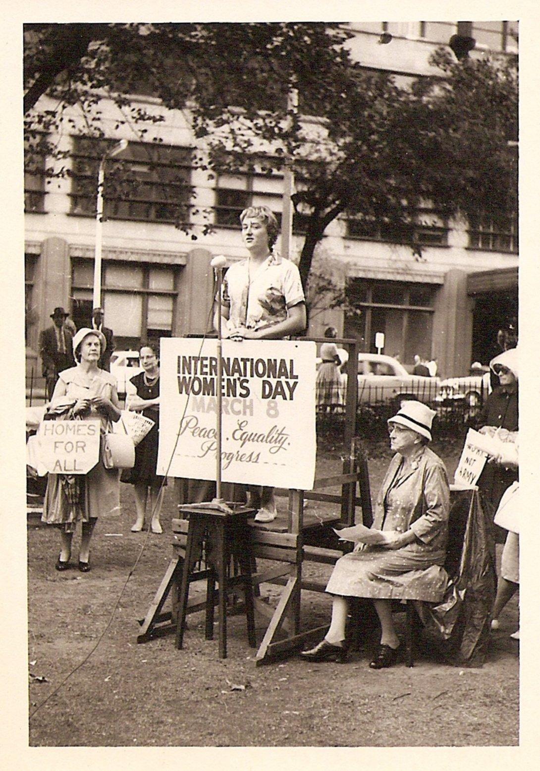 photo mavis robertson international womens day 1962